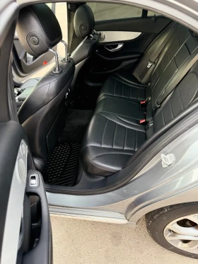 Mercedes-Benz C 300 C300 4MATIC , снимка 12