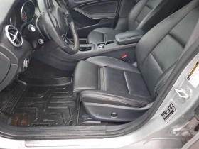 Mercedes-Benz CLA 250 4MATIC * FULL AMG PACK* ПАНОРАМА* ПОДГРЕВИ* КАМЕРА, снимка 7