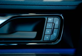 Обява за продажба на Porsche Panamera 4 = Sport Chrono = Гаранция ~ 252 804 лв. - изображение 4