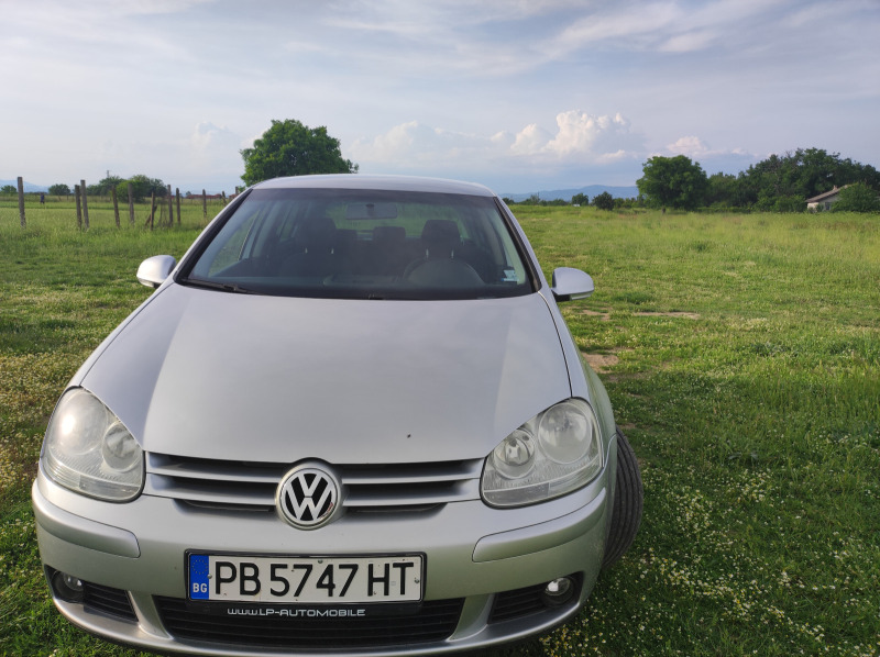 VW Golf, снимка 1 - Автомобили и джипове - 45218330