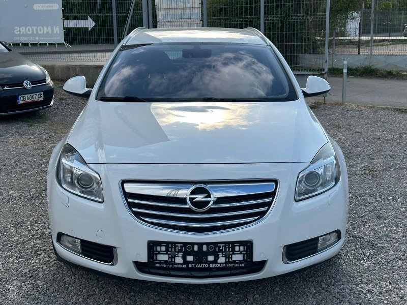 Opel Insignia 2.8T* * 4x4* * КОЖА* * ПОДГРЕВ* * ОБДУХВАНЕ* * , снимка 3 - Автомобили и джипове - 45537510