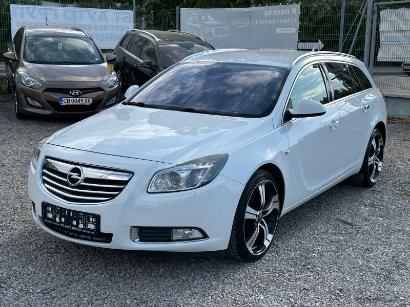 Opel Insignia 2.8T* * 4x4* * КОЖА* * ПОДГРЕВ* * ОБДУХВАНЕ* * , снимка 2 - Автомобили и джипове - 45537510