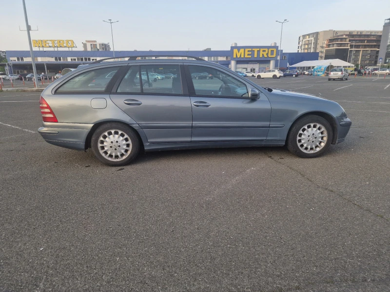 Mercedes-Benz C 200, снимка 9 - Автомобили и джипове - 47698668