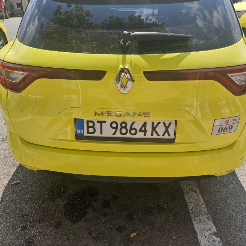 Renault Megane 1.5dci, снимка 6 - Автомобили и джипове - 47063890