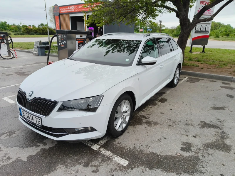 Skoda Superb, снимка 3 - Автомобили и джипове - 47454073