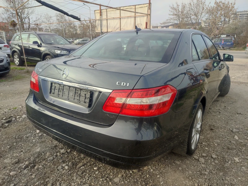Mercedes-Benz E 250 2.2 CDI АВТОМАТИК/НАВИГАЦИЯ/ТОП СЪСТОЯНИЕ , снимка 6 - Автомобили и джипове - 48034233