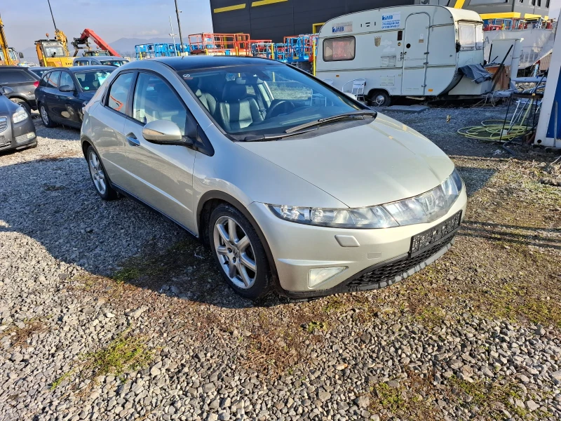 Honda Civic 1.8i avtomat, снимка 2 - Автомобили и джипове - 48529680