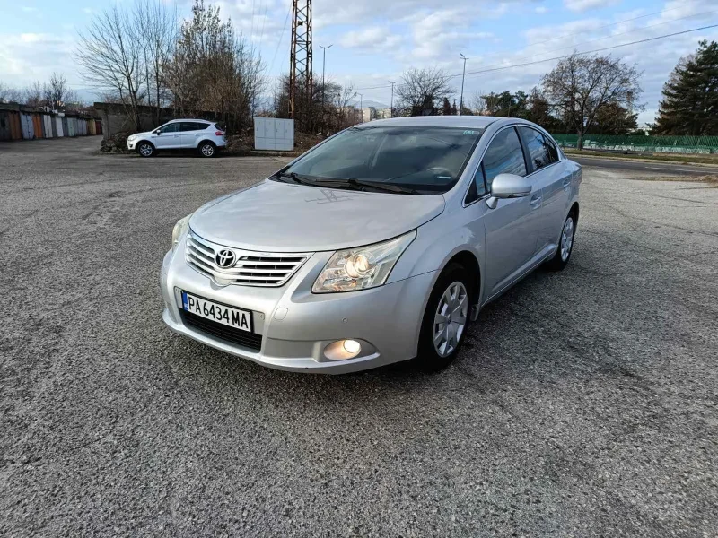 Toyota Avensis, снимка 11 - Автомобили и джипове - 49269795