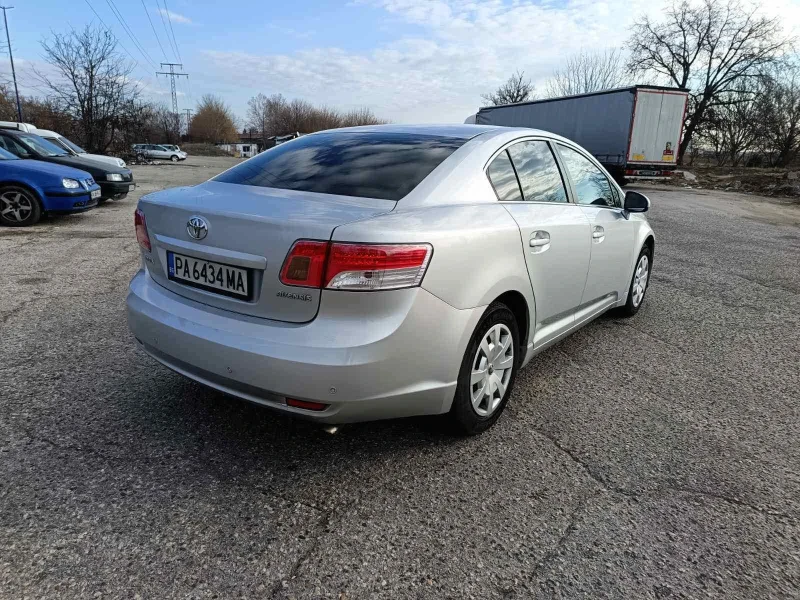 Toyota Avensis, снимка 6 - Автомобили и джипове - 49269795