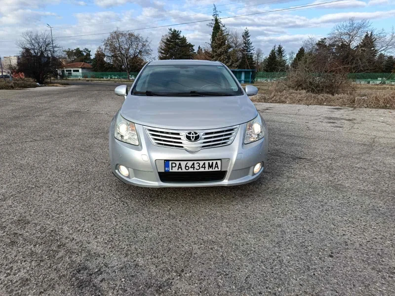 Toyota Avensis, снимка 1 - Автомобили и джипове - 49269795