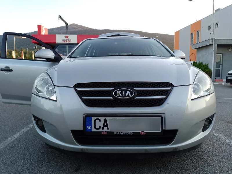 Kia Ceed 2008, снимка 5 - Автомобили и джипове - 52432718