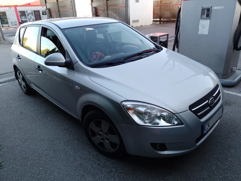 Kia Ceed 2008, снимка 3 - Автомобили и джипове - 52432718