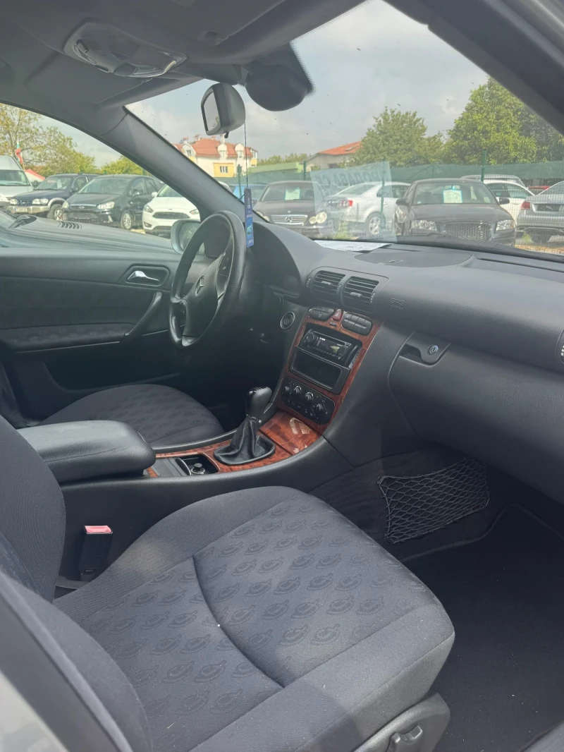 Mercedes-Benz 200 C220 cdi , снимка 8 - Автомобили и джипове - 52457318