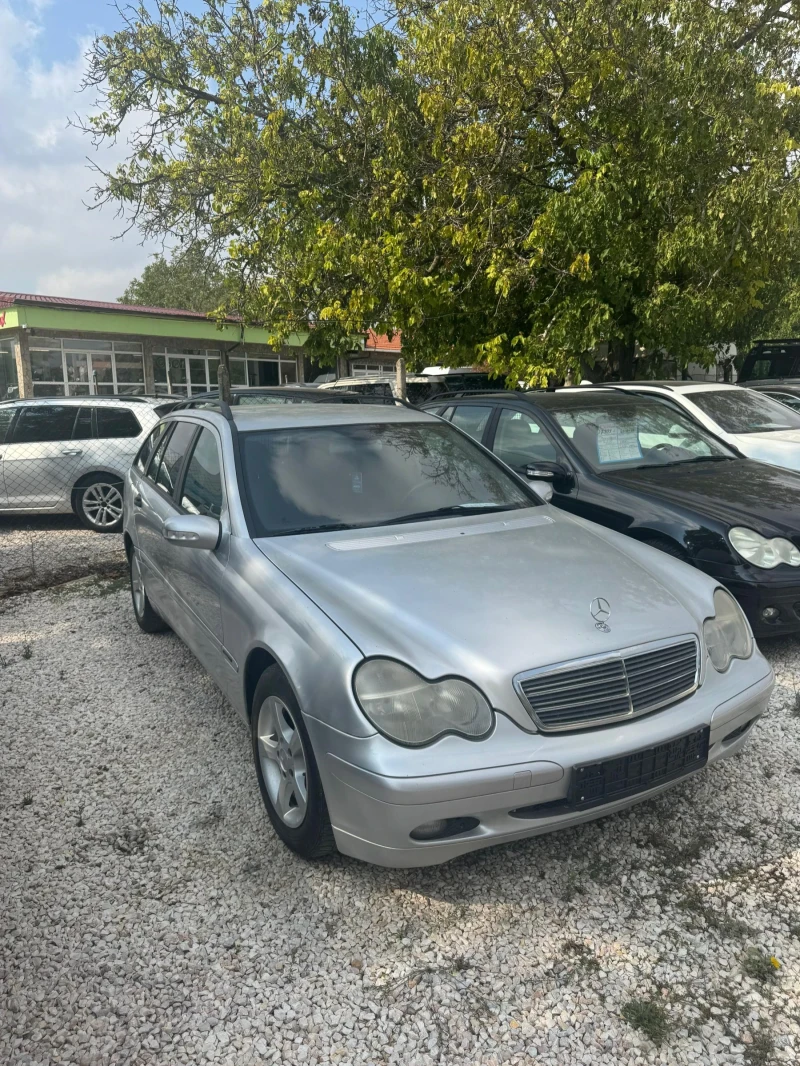 Mercedes-Benz 200 C220 cdi , снимка 4 - Автомобили и джипове - 52457318