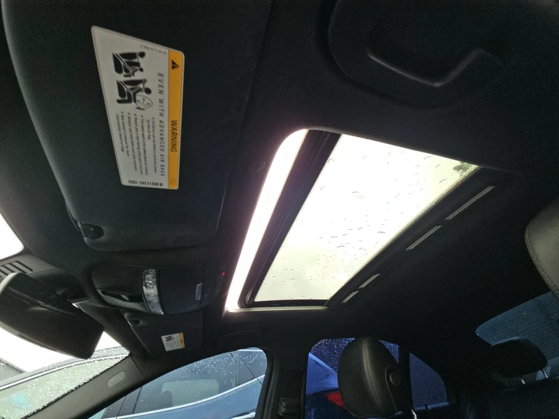 Mercedes-Benz C 300 Burmester* Пано* Подгрев, снимка 13 - Автомобили и джипове - 52317833