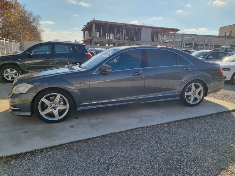 Mercedes-Benz S 550 * V8* AMG* 4MATIC* FACELIFT* МАСАЖ* HARMAN&KARDON, снимка 4 - Автомобили и джипове - 52615480