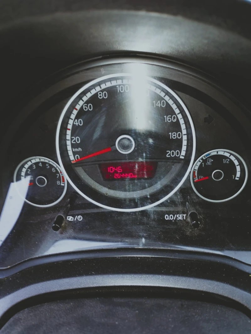 VW Up бензин /природен газ, снимка 6 - Автомобили и джипове - 52819759