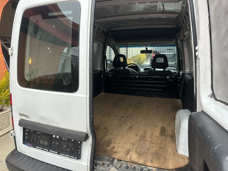 Opel Combo 1, 3 CDTI 70kc 165000km Cep.Истор.2кт Гуми, снимка 10 - Автомобили и джипове - 53025639
