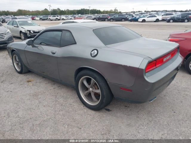 Dodge Challenger Минимална щета, сервизна история, снимка 7 - Автомобили и джипове - 48781866