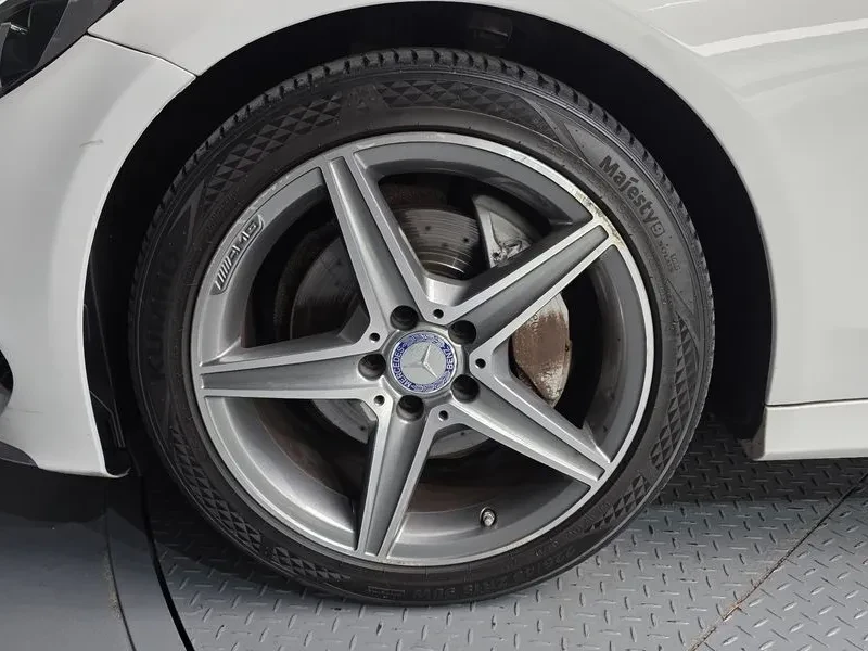 Mercedes-Benz C 200 AMG Line* �������* Head Up* ������� | Mobile.bg � ����������� 5