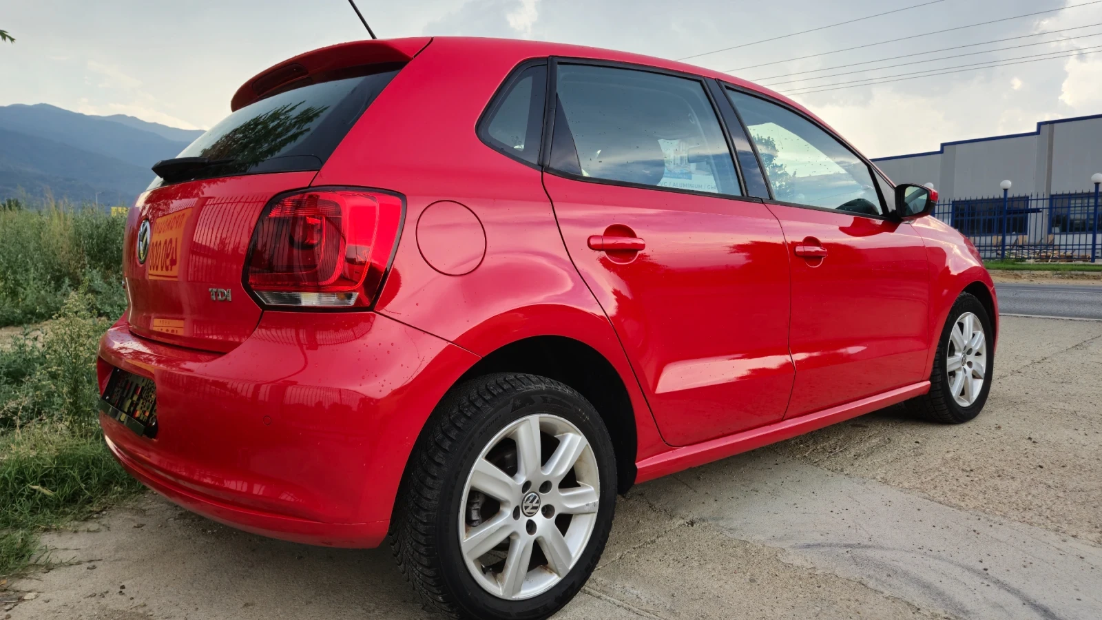 VW Polo 1.6 - изображение 4