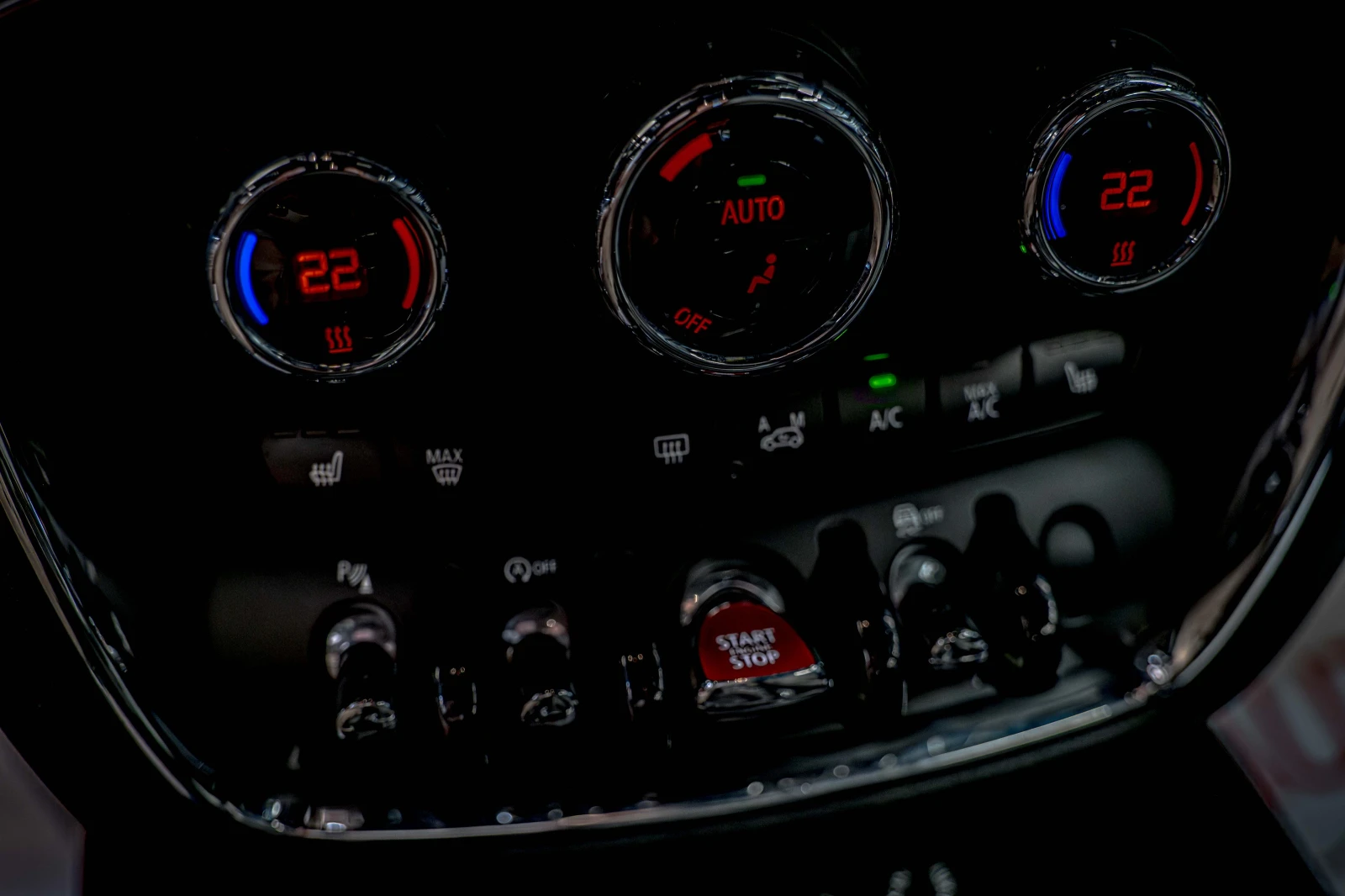 Mini Clubman Sport/FullLed/Подгрев/, снимка 11 - Автомобили и джипове - 47600204