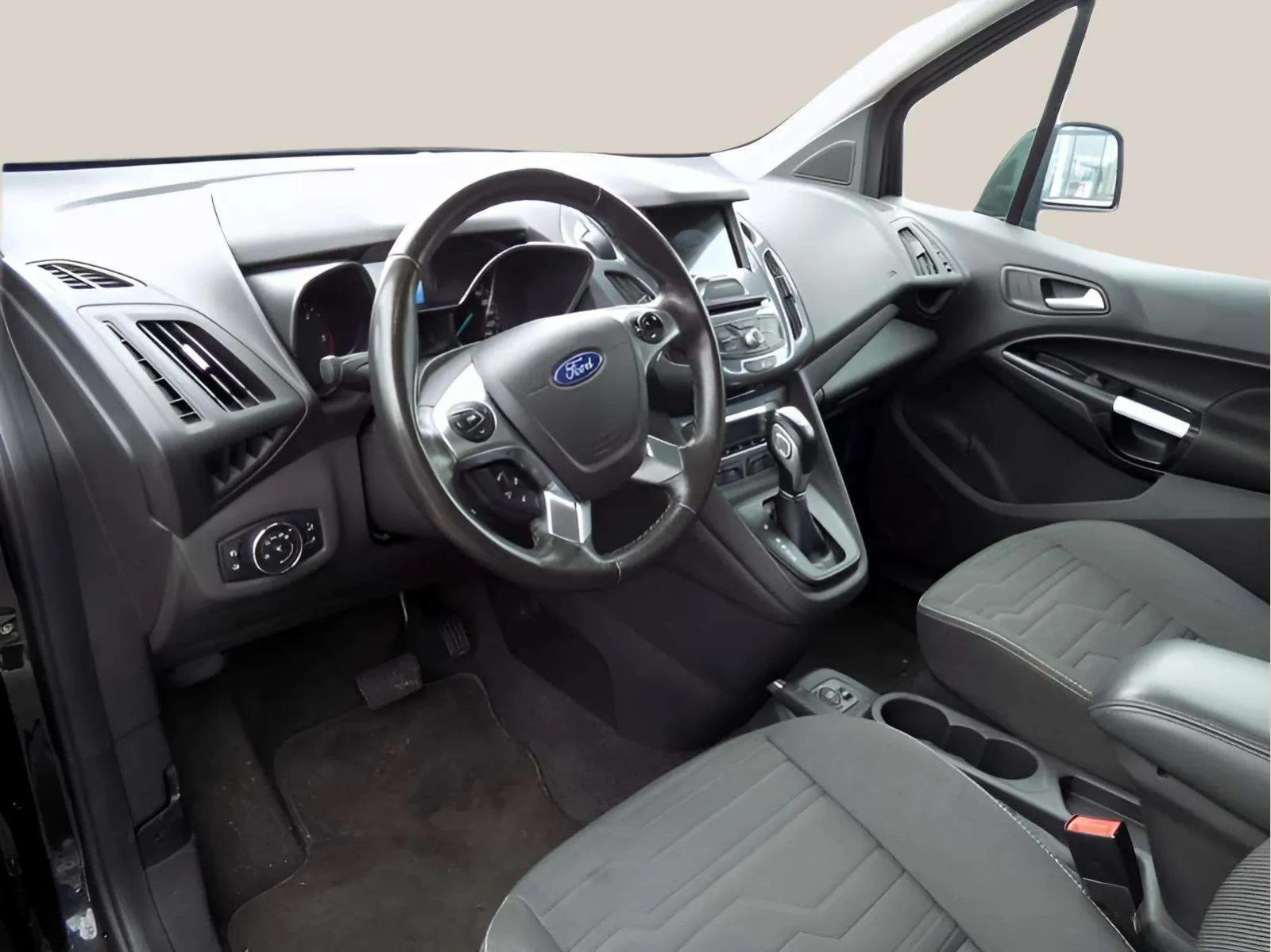 Ford Connect 1.5 TDCi - изображение 3