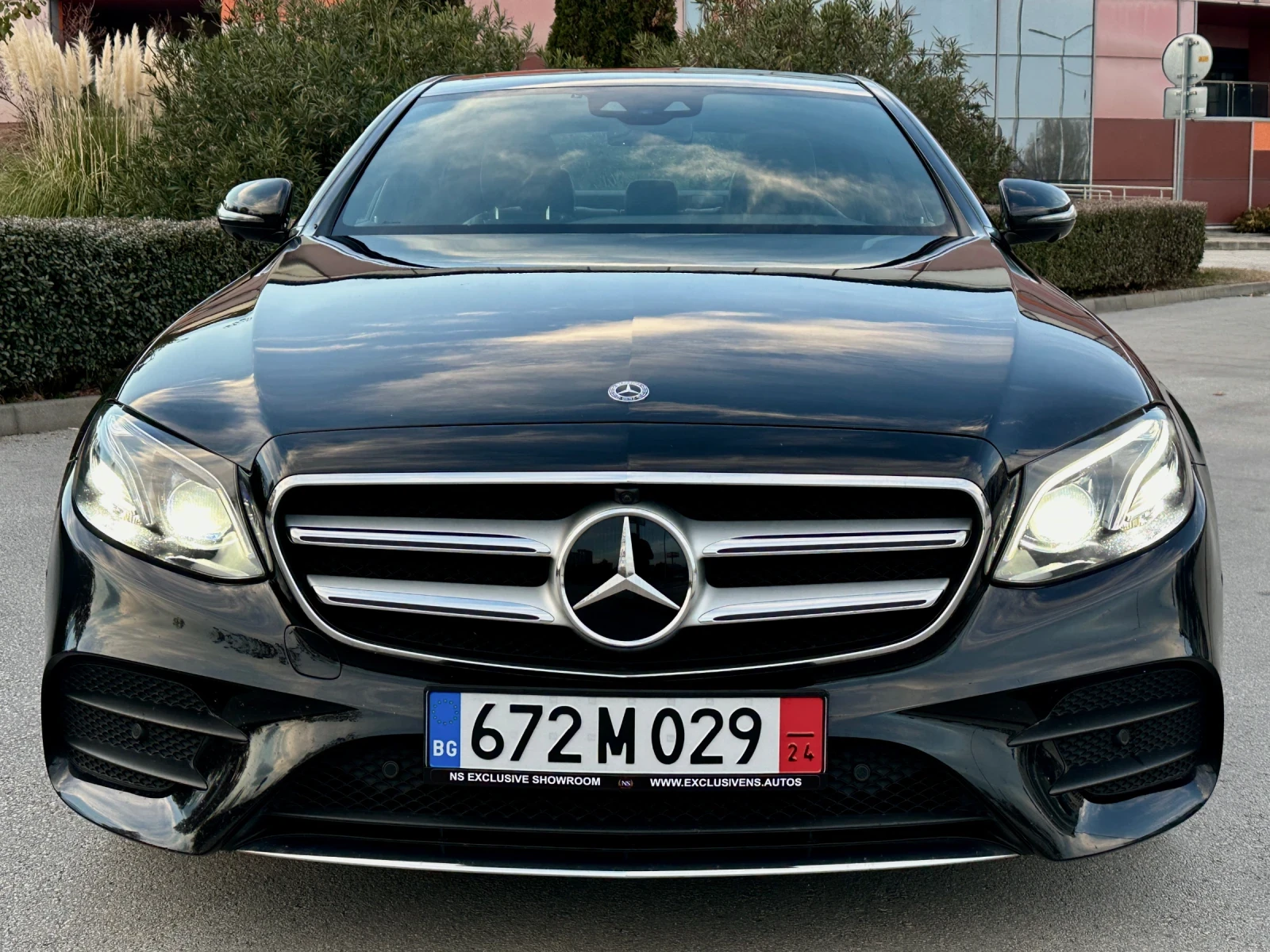 Mercedes-Benz E 350 d 4MATIC AMG FULL ЕКСТРИ DIS/HEADUP/ПОДГРЕВ/PANO - изображение 3