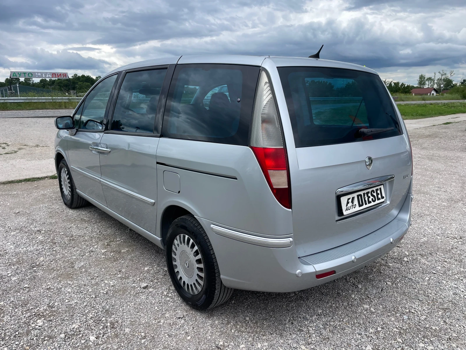 Lancia Phedra 2.2HDI-128-NAVI-7m-ITALIA | Mobile.bg — изображение 11