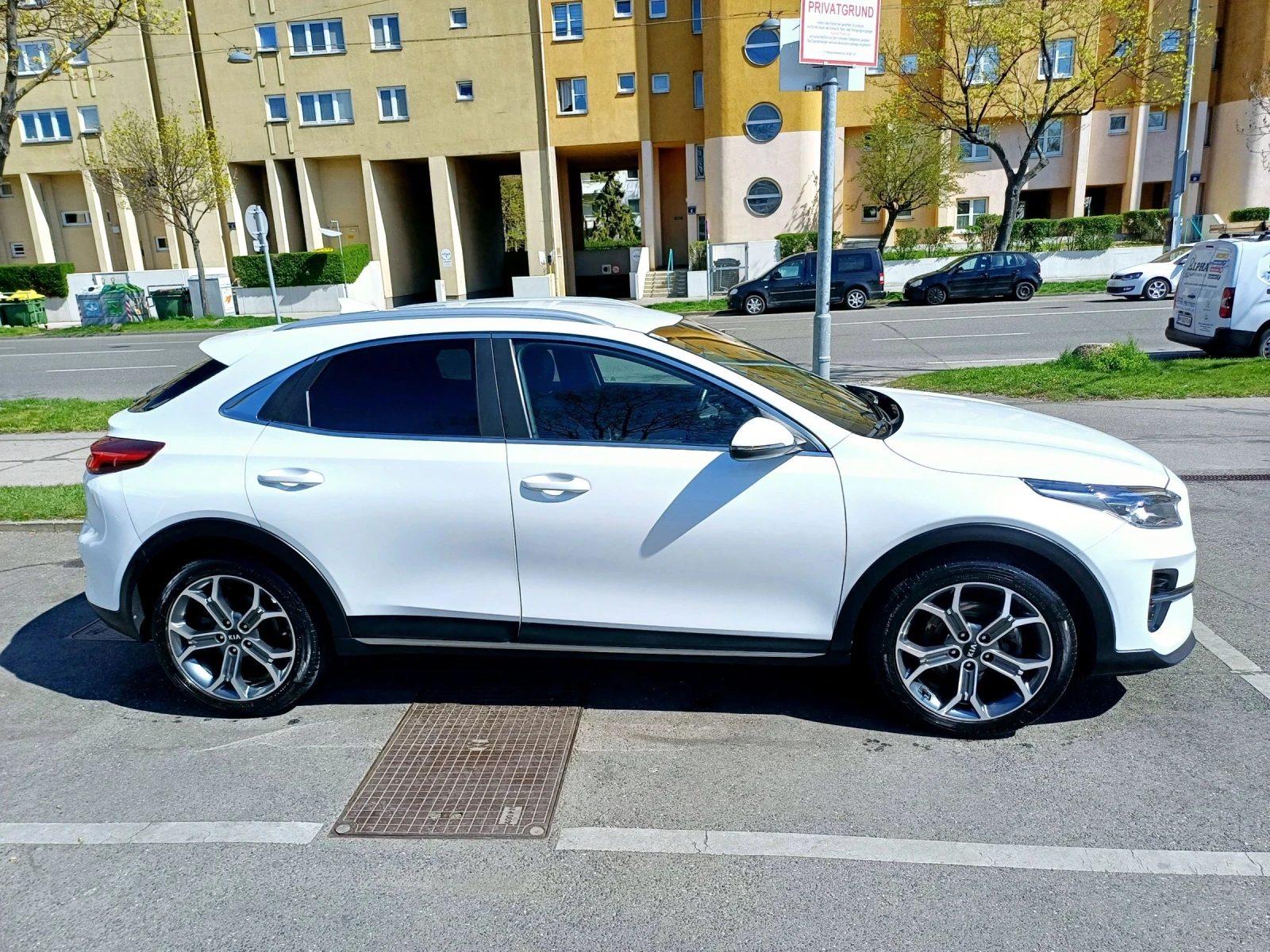 Kia XCeed First yellow Edition 1.4 Turbo TGDI - изображение 7