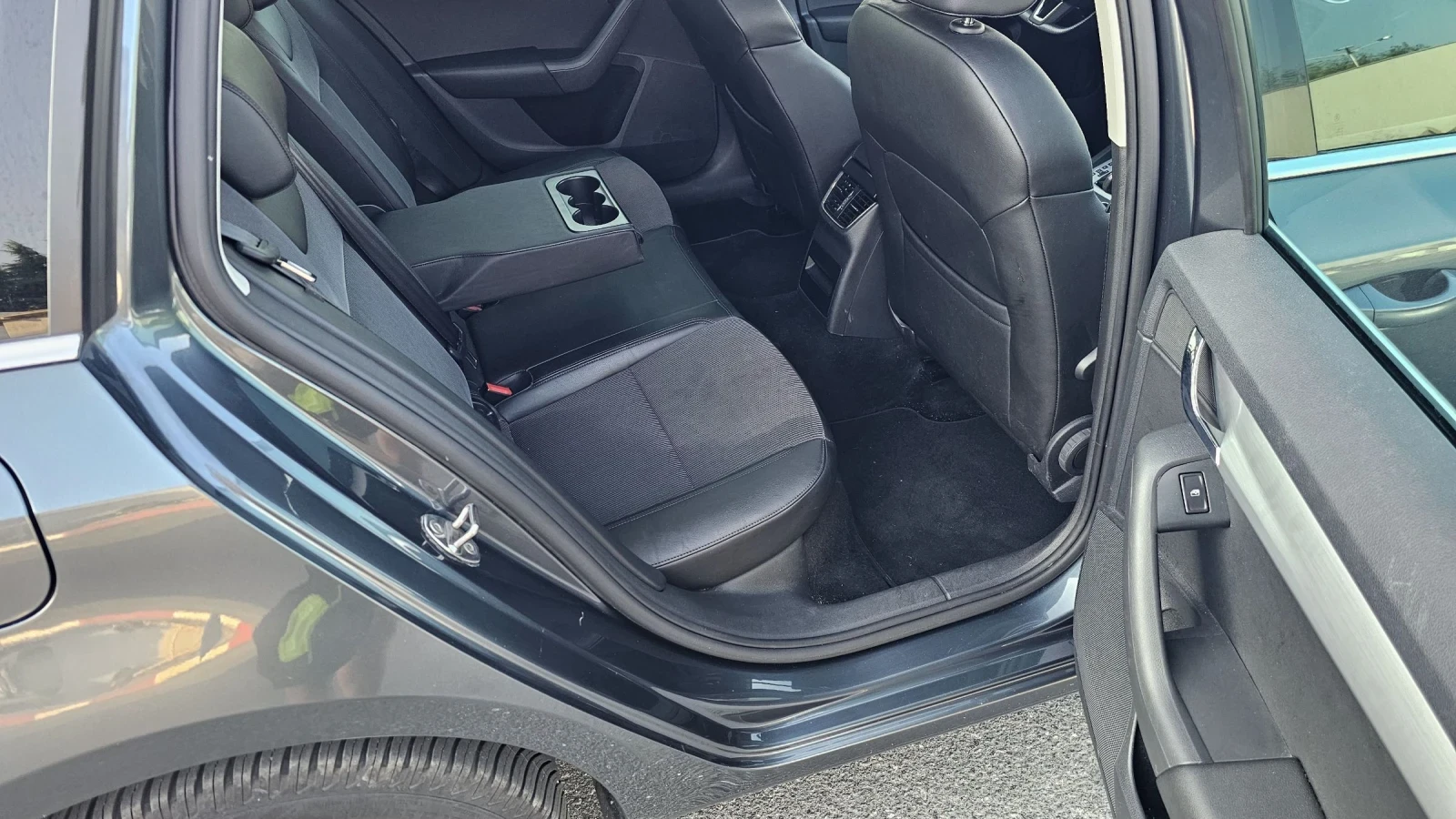 Skoda Octavia 1.6 TDI - 2 бр. - 11.2019  | Mobile.bg — изображение 14