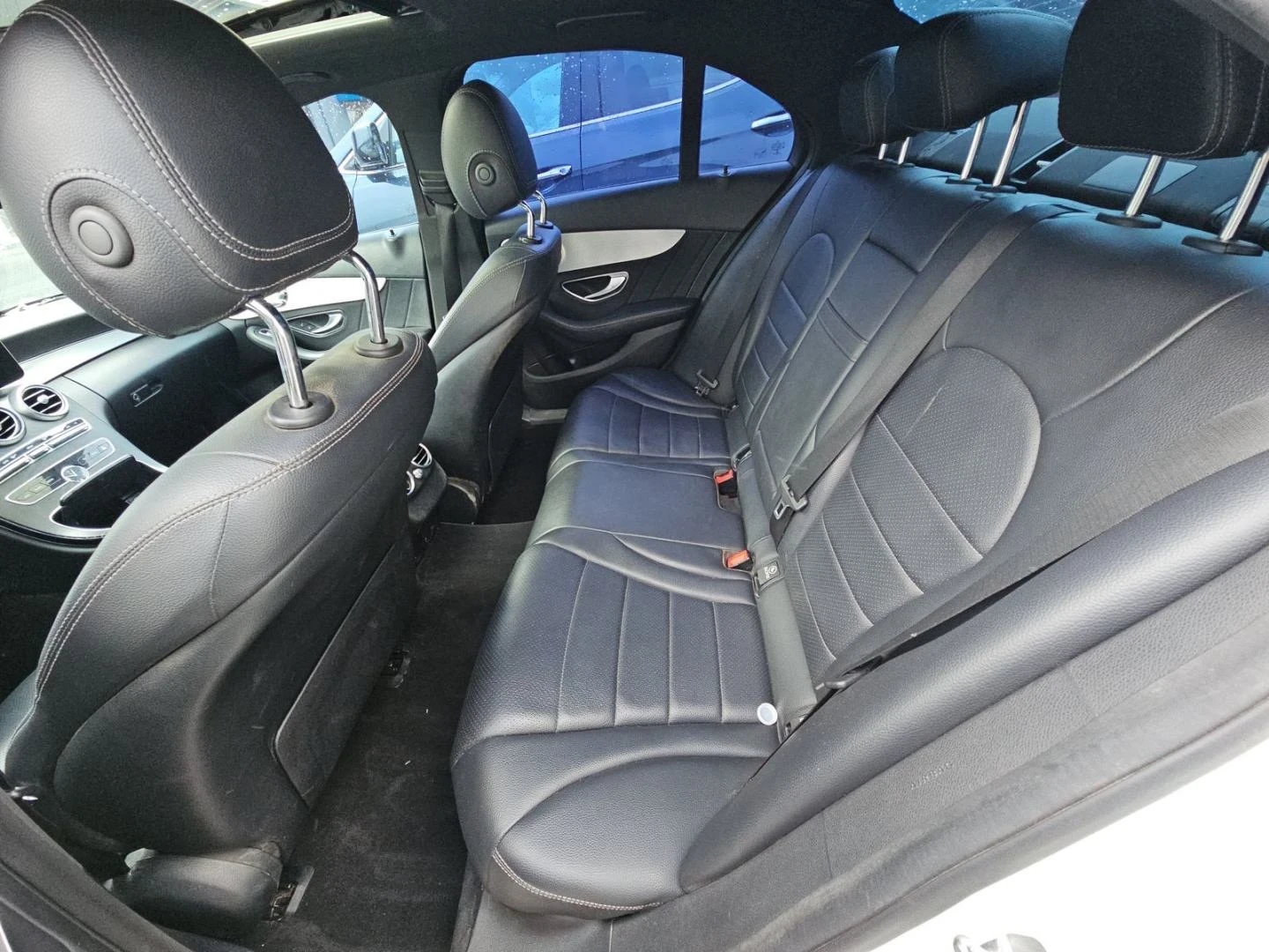 Mercedes-Benz C 300 Burmester* *  | Mobile.bg   12