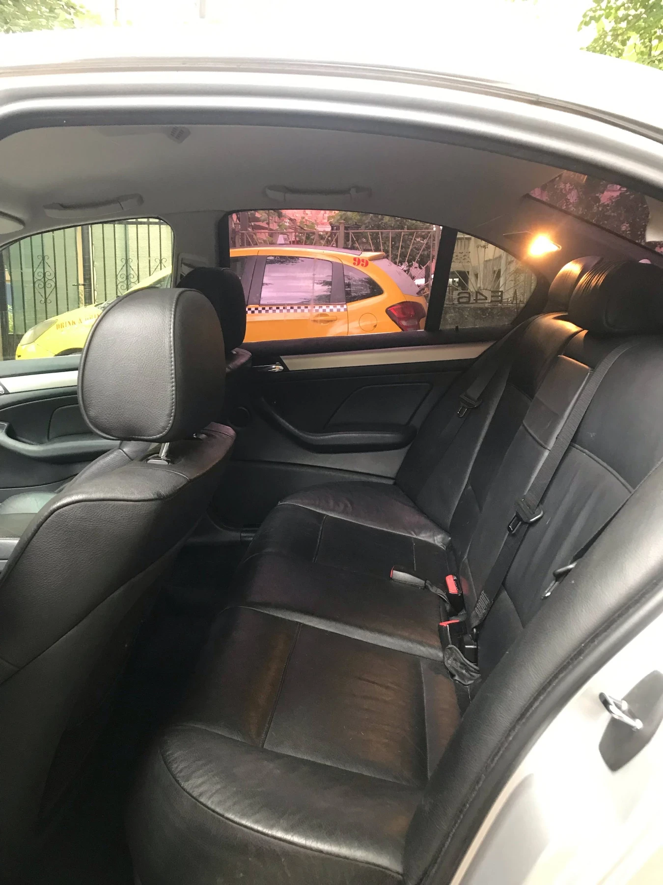 BMW 330  - изображение 5