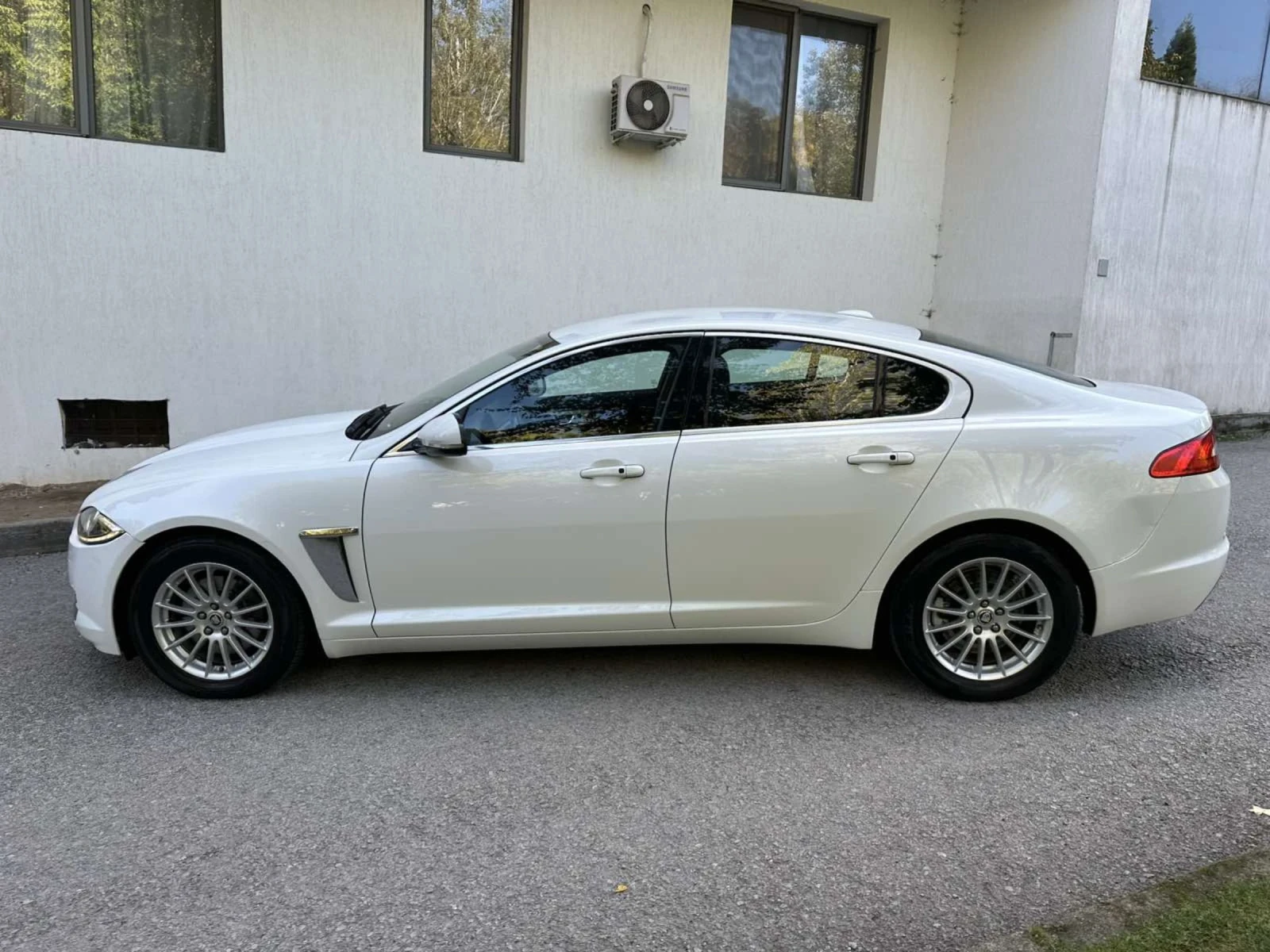 Jaguar Xf 2.2d  - изображение 4