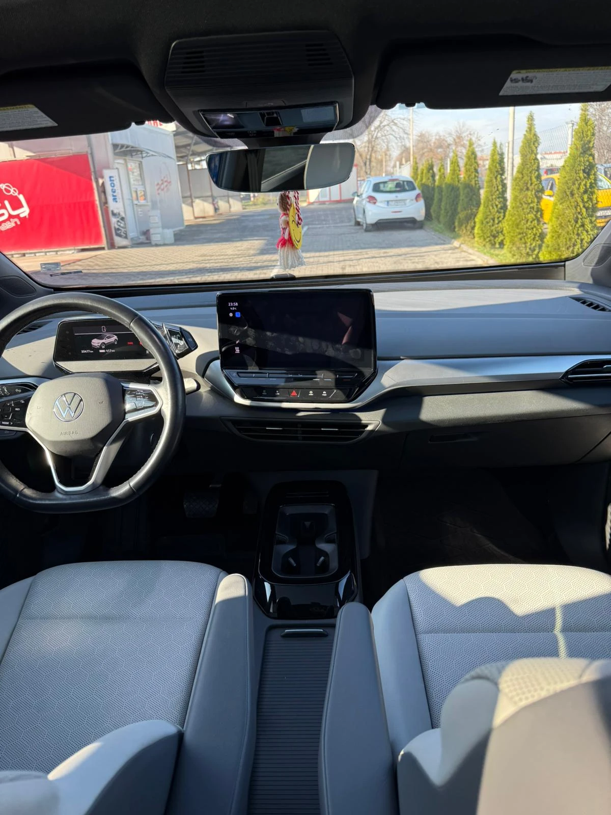 VW ID.4 | Mobile.bg   11