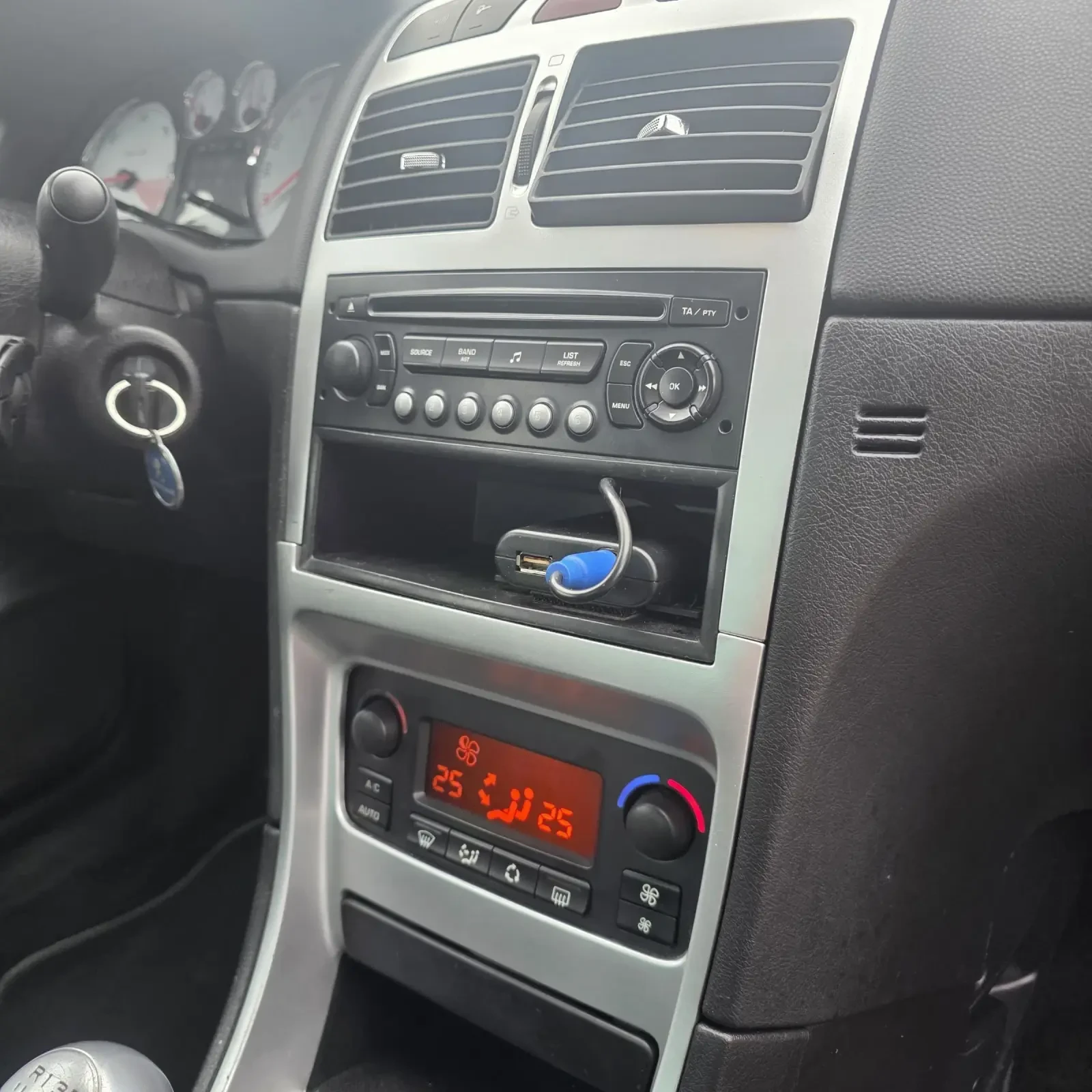 Peugeot 307 CC 2.0 HDI | Mobile.bg � ����������� 13