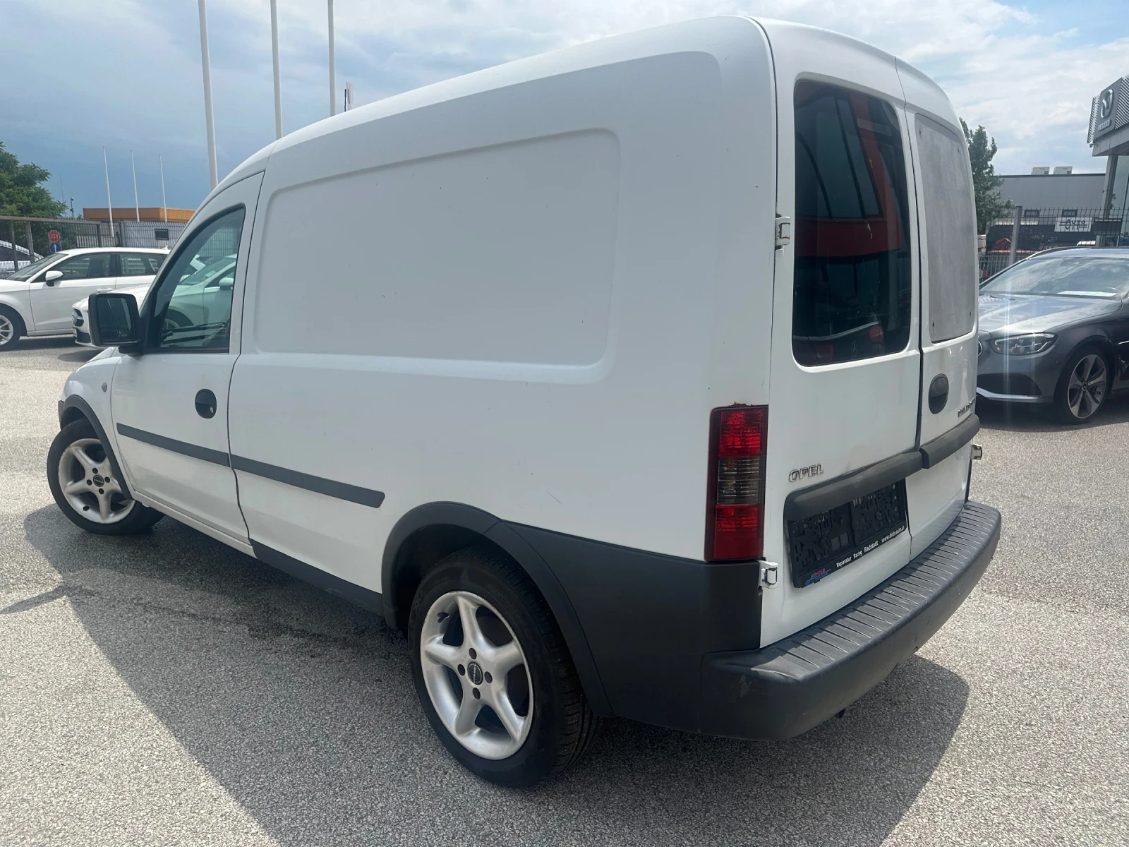 Opel Combo 1, 3 CDTI 70kc 165000km Cep.Истор.2кт Гуми, снимка 4 - Автомобили и джипове - 53025639