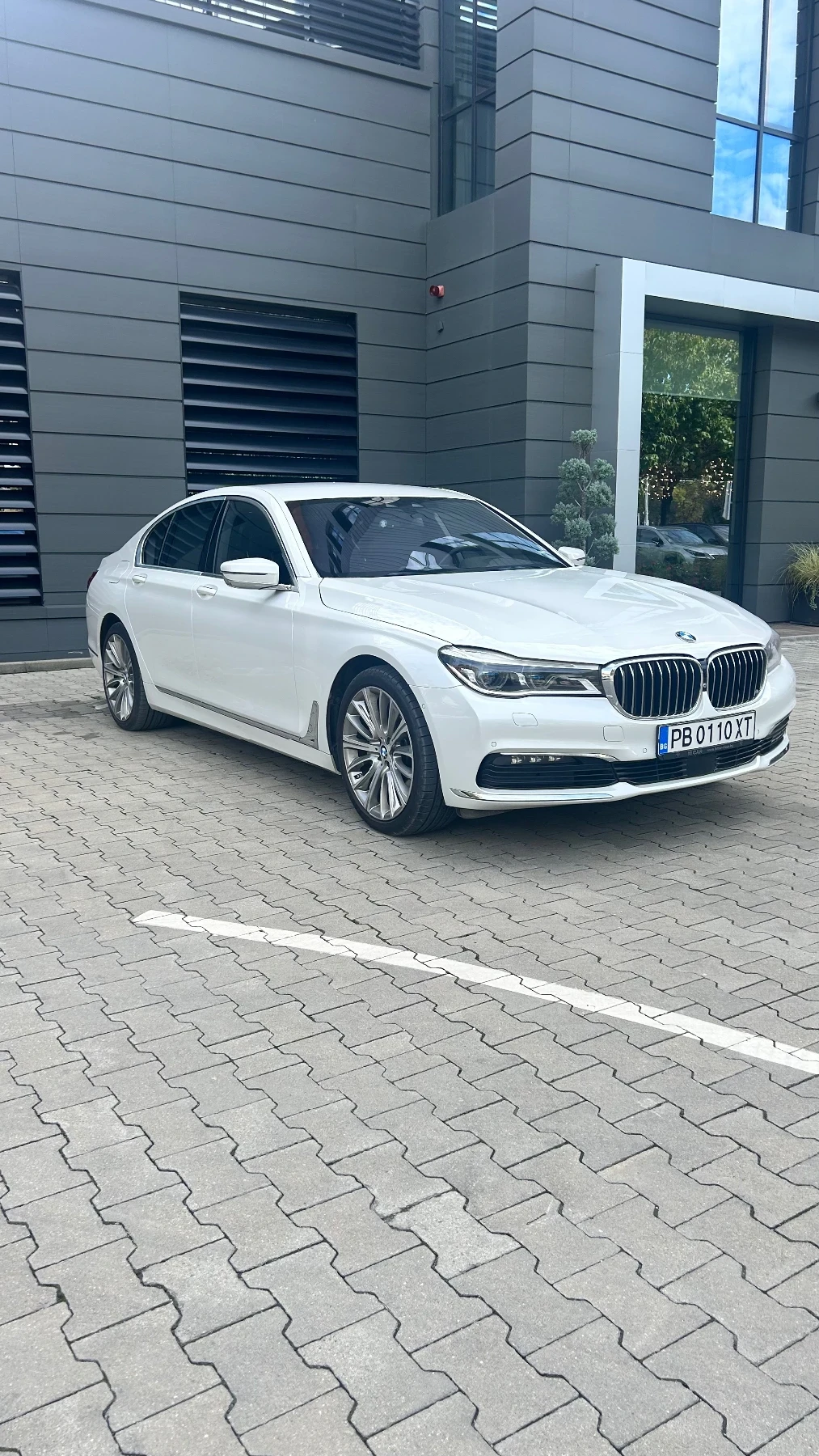 BMW 730 730xd - изображение 4