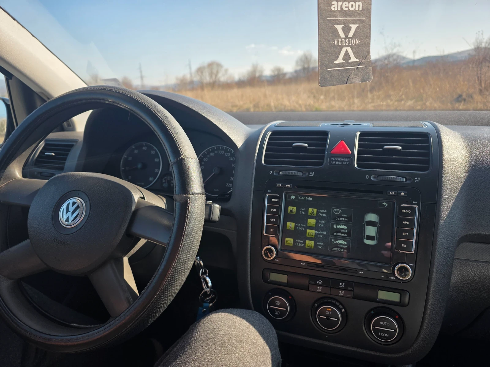 VW Golf, снимка 11 - Автомобили и джипове - 53860765