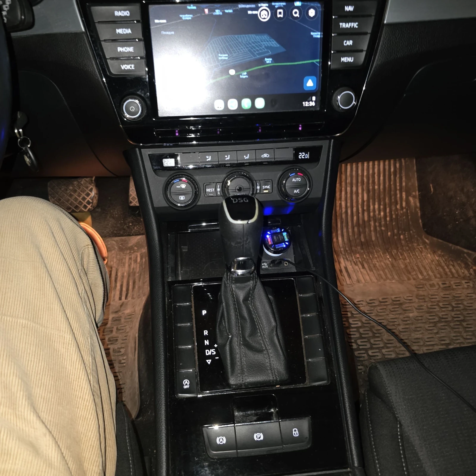 Skoda Superb 1600, снимка 12 - Автомобили и джипове - 53974655