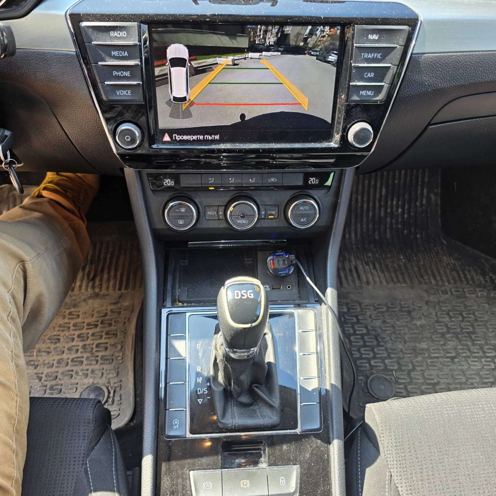 Skoda Superb 1600, снимка 11 - Автомобили и джипове - 53974655