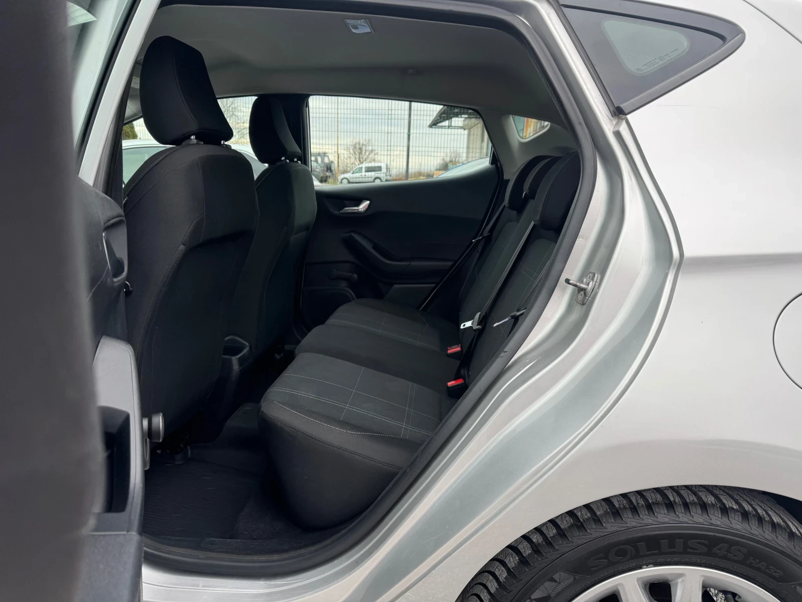 Ford Fiesta 1.0Ecoboost NAVI!! CAMERA!! Full!! EURO 6!! FPA!!, снимка 15 - Автомобили и джипове - 53999825