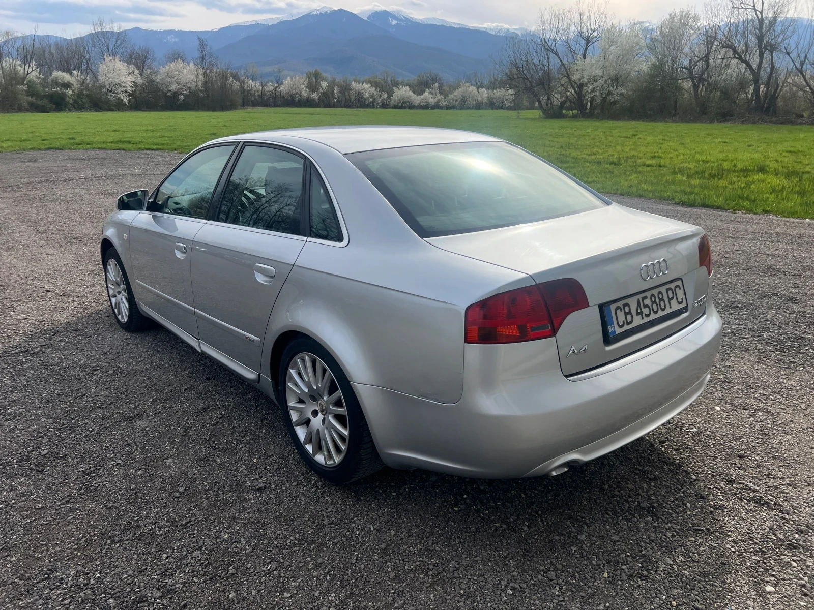 Audi A4 170к.с S-line quattro, снимка 5 - Автомобили и джипове - 54178218