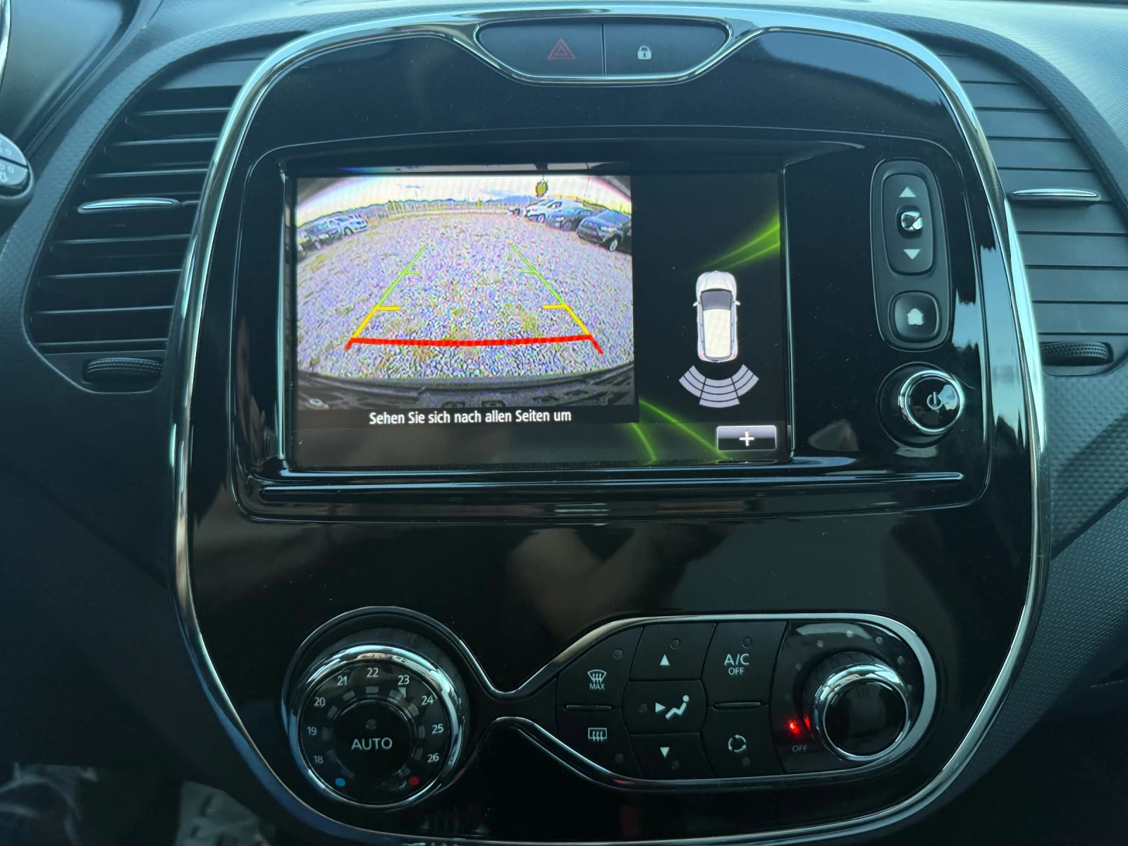 Renault Captur 1.5/110ps/6gears/Camera/Nav, снимка 14 - Автомобили и джипове - 54441407