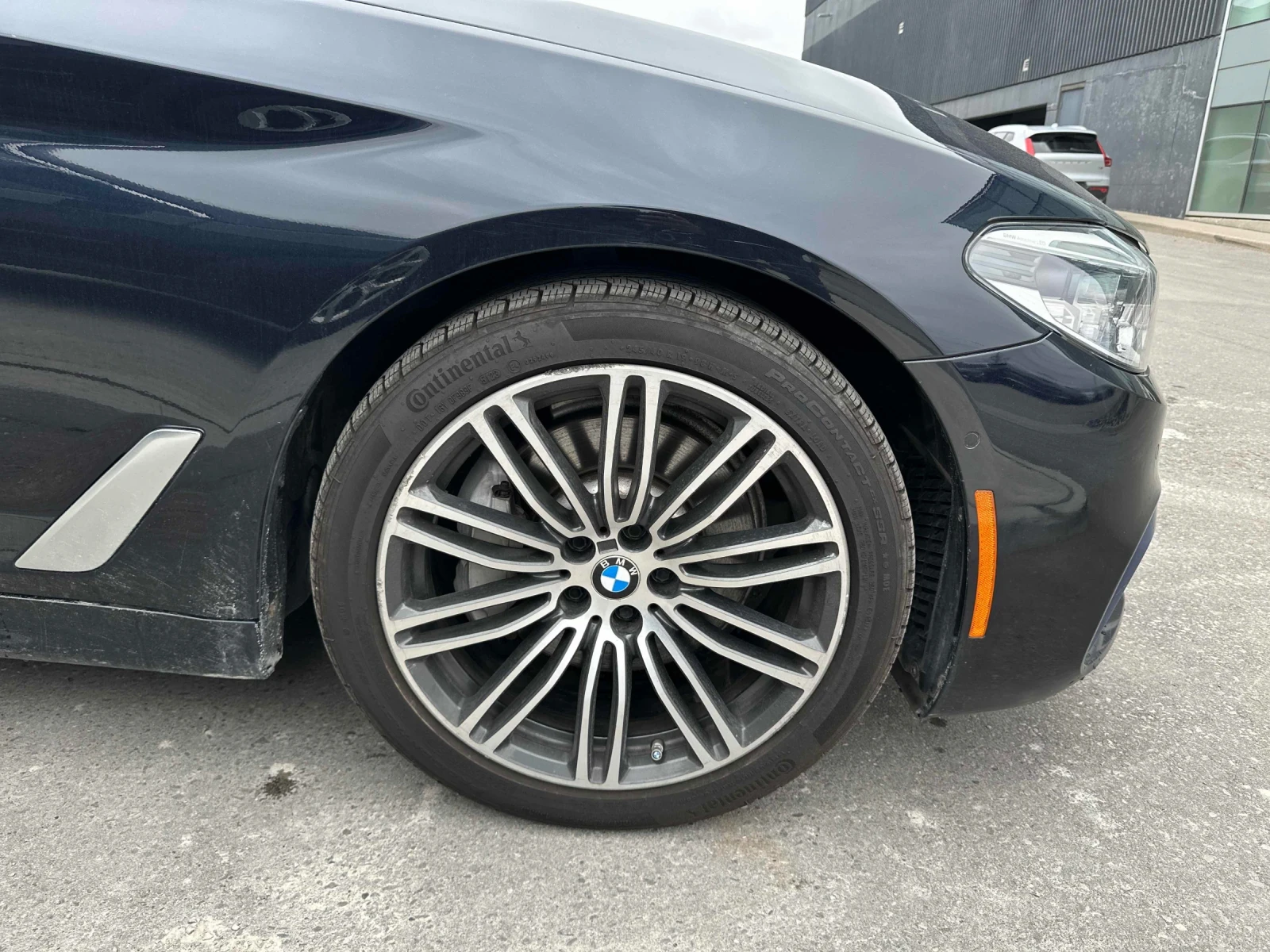 BMW 530 M ПАКЕТ * ПОДГРЕВ * ПАНОРАМА * HARMAN KARDON, снимка 9 - Автомобили и джипове - 54587094