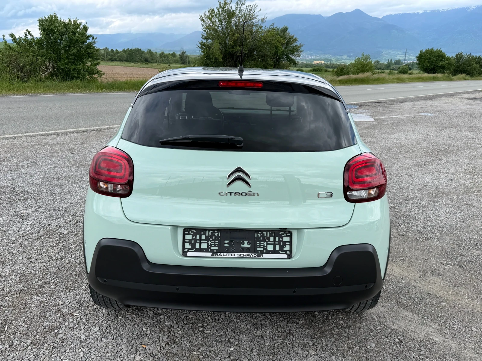 Citroen C3 1.2i SHINE KEYLESS NAVI CAMERA SERVICE BOOK, снимка 7 - Автомобили и джипове - 54652190