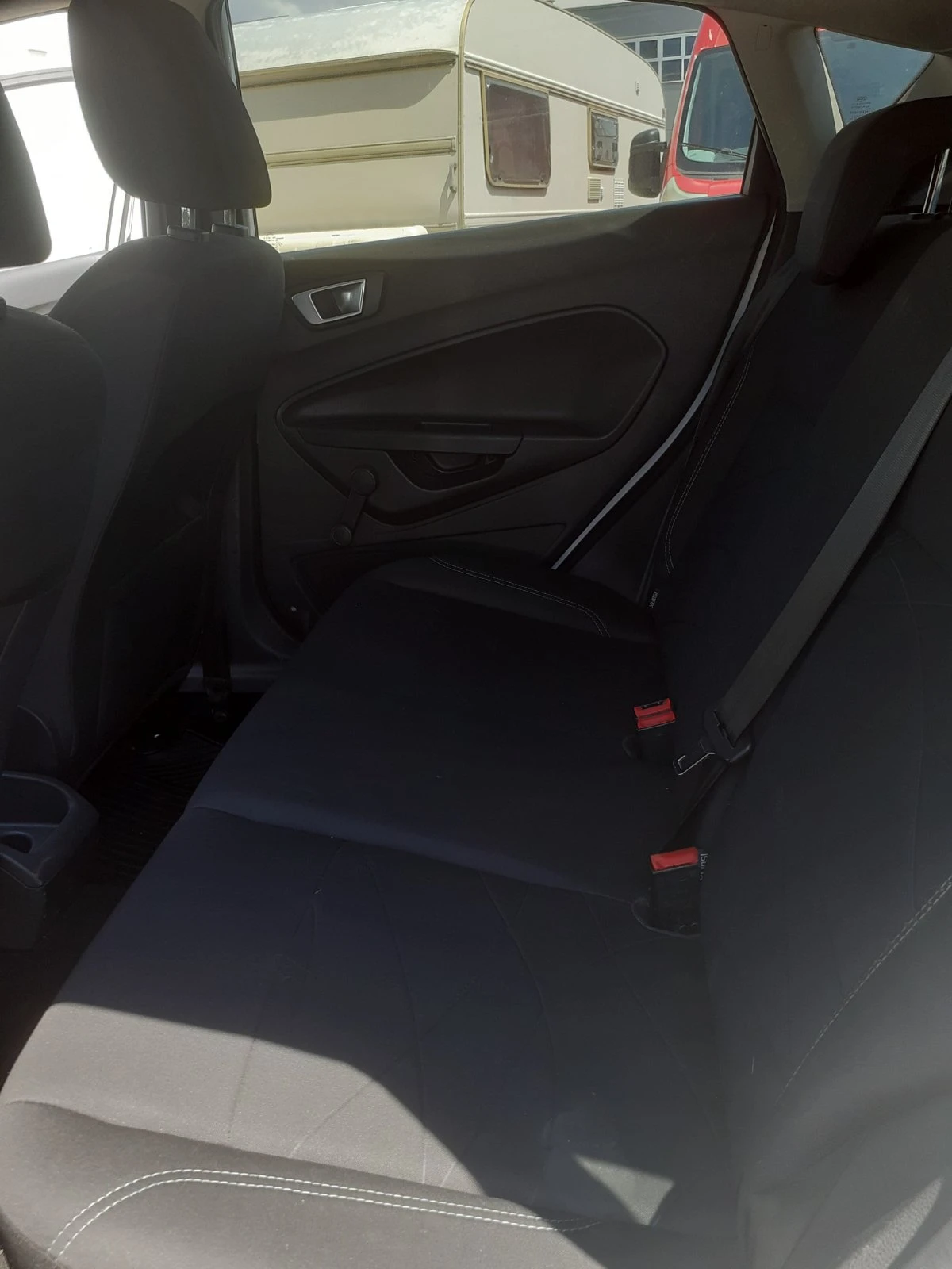 Ford Fiesta 1.2, снимка 10 - Автомобили и джипове - 54701452