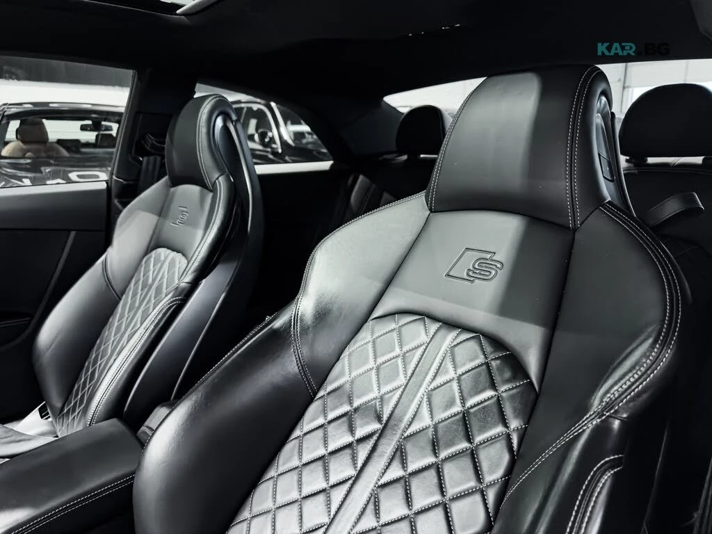 Audi S5 QUATTRO* TECHNIK* ДИГ* ТАБЛО* SUNROOF* ПОДГРЕВ* , снимка 13 - Автомобили и джипове - 54896145