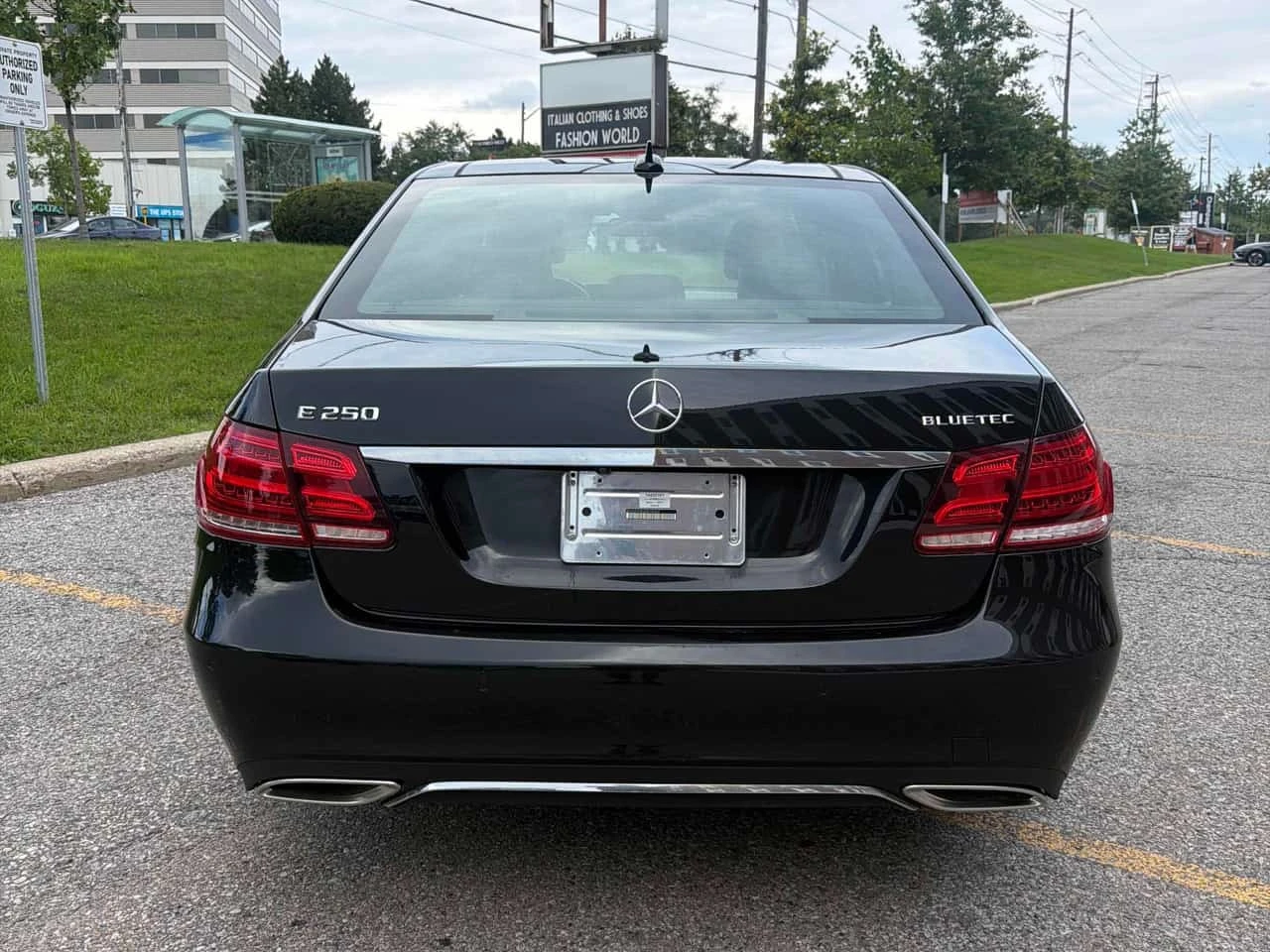 Mercedes-Benz E 250 * BlueTEC * АВТОКРЕДИТ БЕЗ ПЪРВОНАЧАЛНА ВНОСКА* , снимка 4 - Автомобили и джипове - 55775331