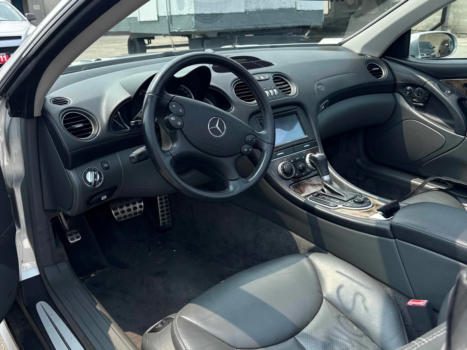 Mercedes-Benz SL 500 * 5.0L * CARFAX * CarPlay* КЛИП, снимка 5 - Автомобили и джипове - 55932715